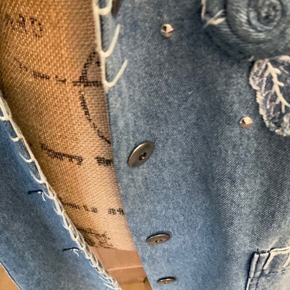 Vintage Carole Little Embroidered 90s Denim Jacket blazer embellished chambray - Picture 12 of 15